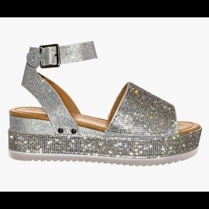 Rhinestone Flat Flatform Sandals - Women Ankle Strap Crystals Platform 6 1/2
